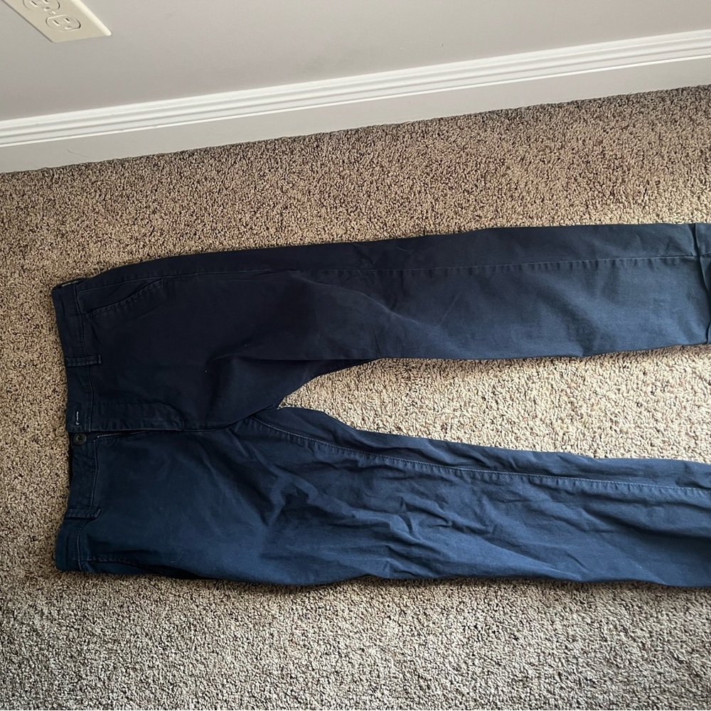 Men's navy aero Pants
